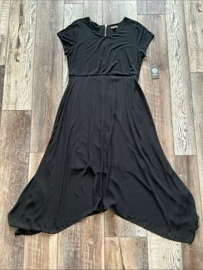 NWT Vince Camuto Asymmetrical Handkerchief Hem Cocktail Dress Black XL